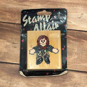 VINTAGE 1992 STAMP AFFAIR J373 FREDDY RAGGEDY ANN WOODEN RUBBER STAMP RAG DOLL